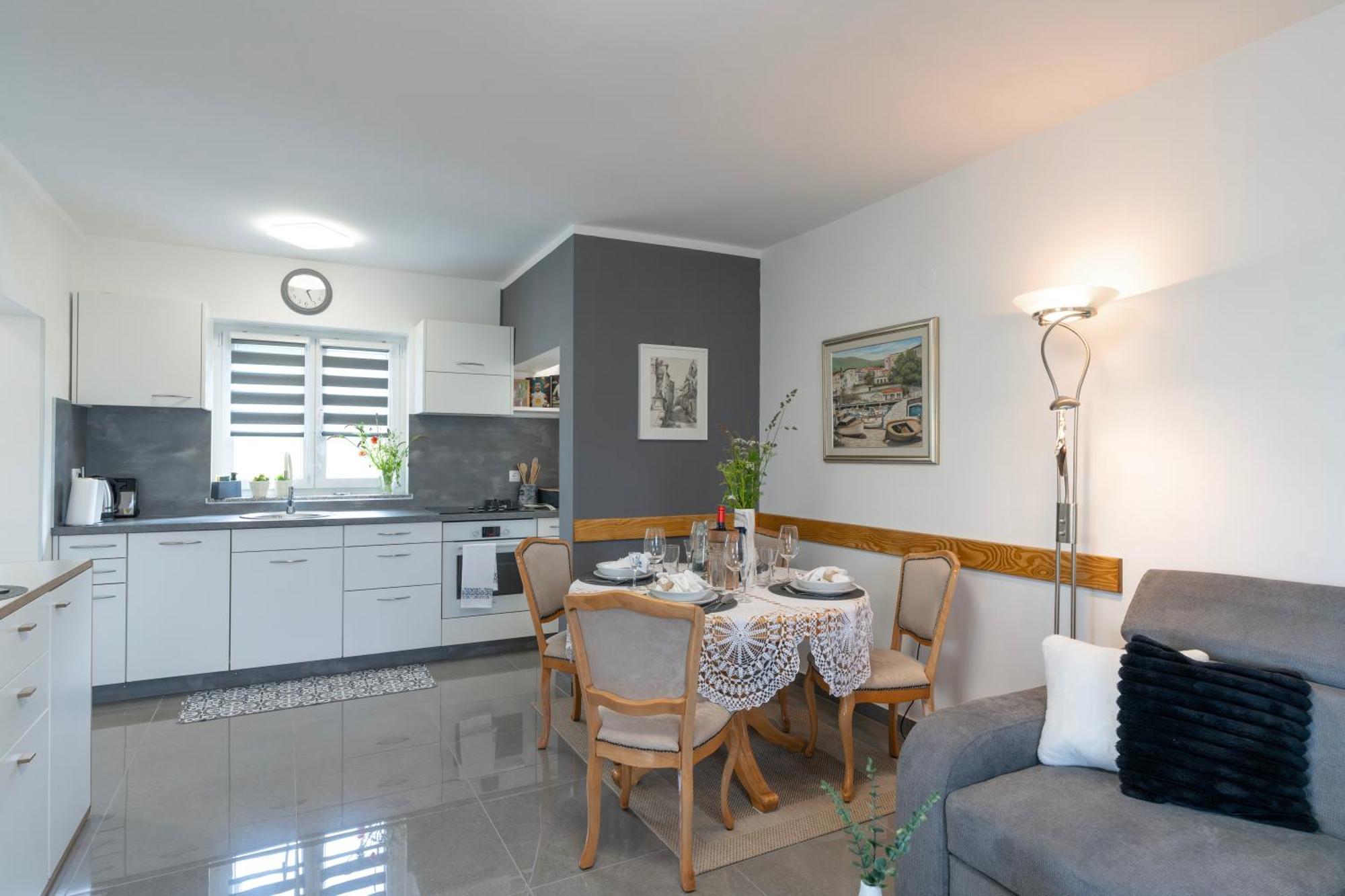 Villa Kuca Za Odmor Belina à Otočac Extérieur photo